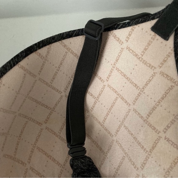 Victoria’s Secret Uplift Semi Demi Bra | Size 34D - Picture 3 of 5